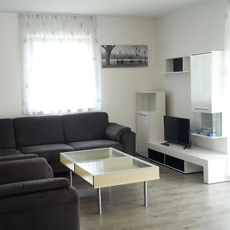 Ferienwohnung Hess ギュンツブルク エクステリア 写真